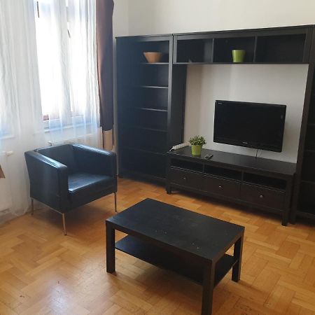 Cozy Downtown Apartment Budapest Kültér fotó