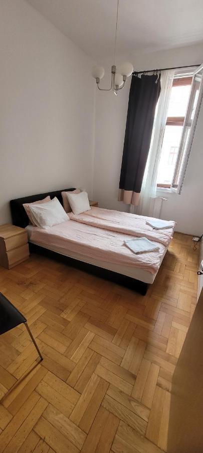Cozy Downtown Apartment Budapest Kültér fotó