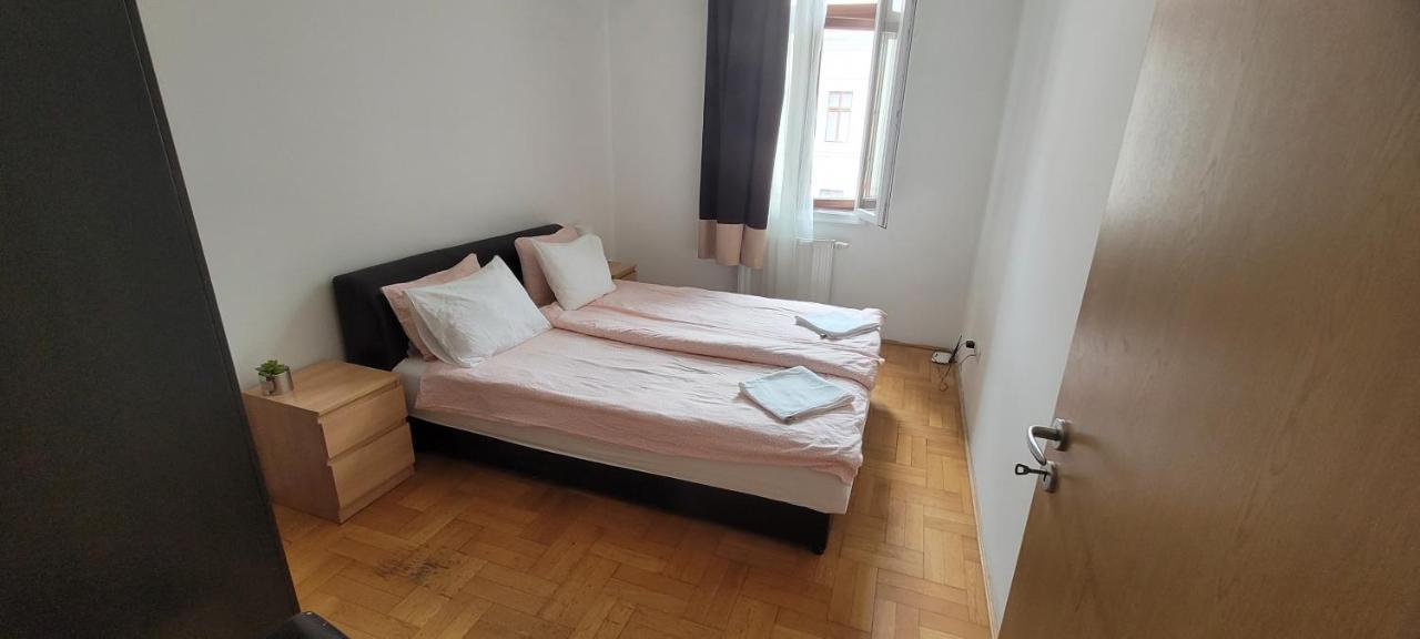 Cozy Downtown Apartment Budapest Kültér fotó